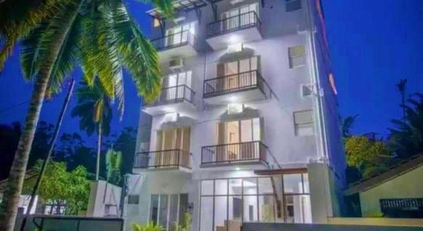 Sea Cloud Dalawella Hotel Unawatuna Exterior photo